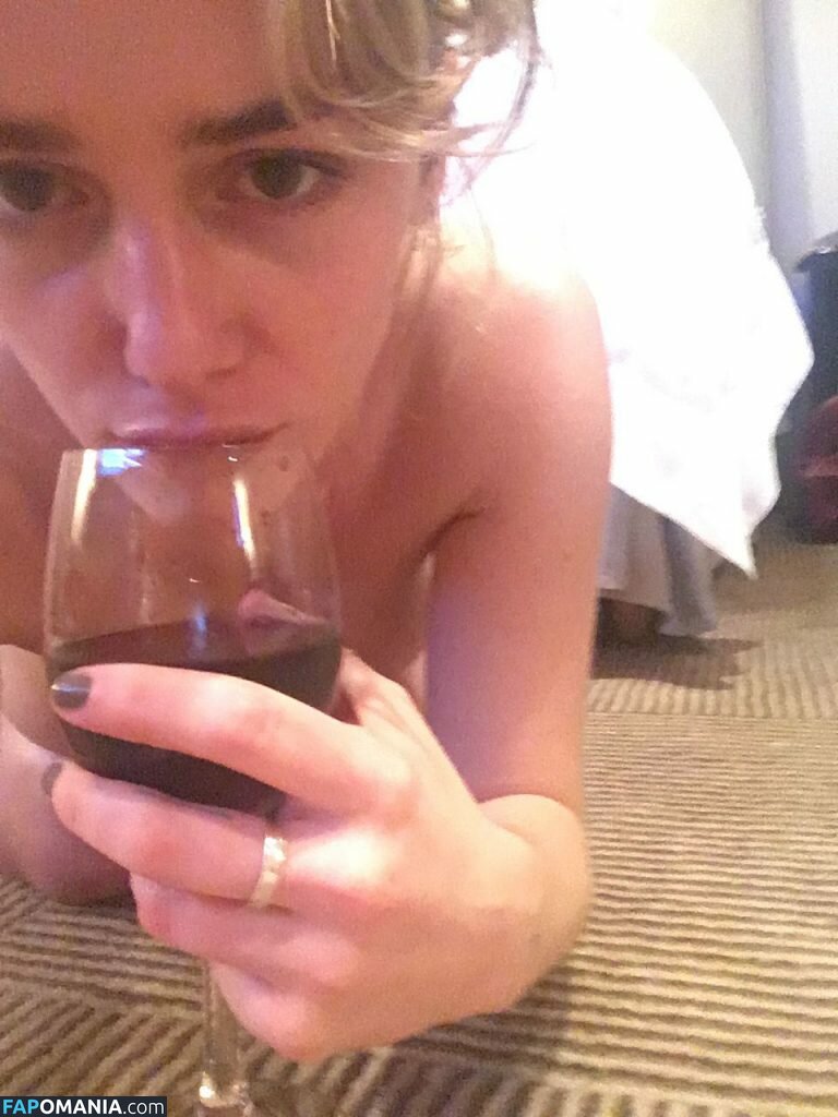 Addison Timlin Nu Photo fuitée #24