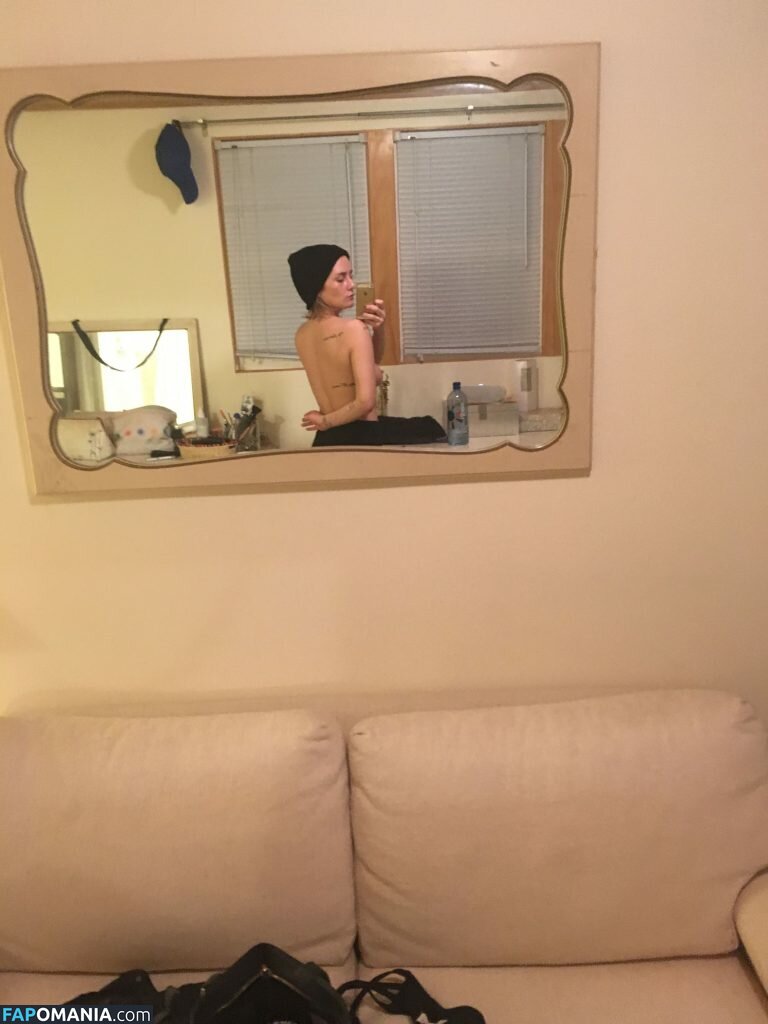 Addison Timlin Nu Photo fuitée #51