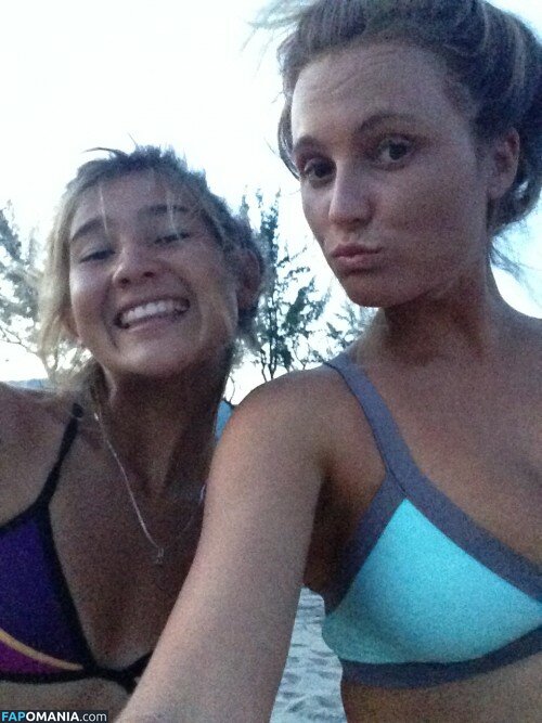 Alana Blanchard Nu Photo fuitée #5
