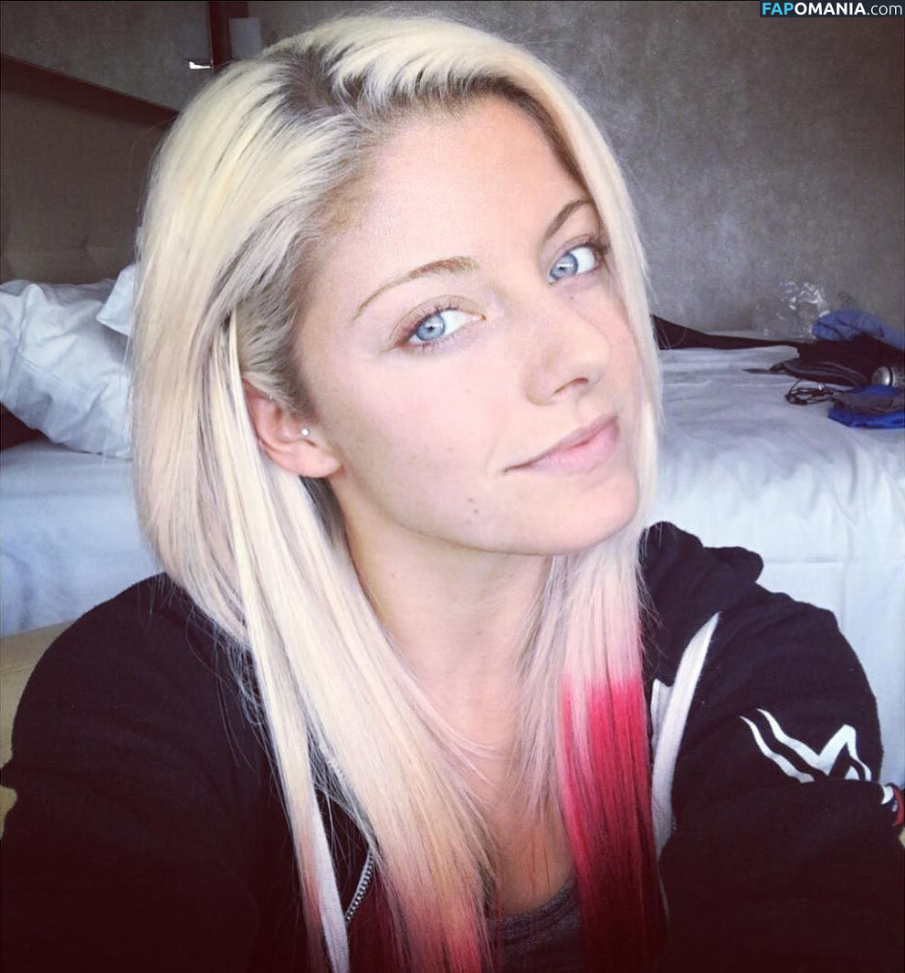 Alexa Bliss Nu Photo fuitée #1