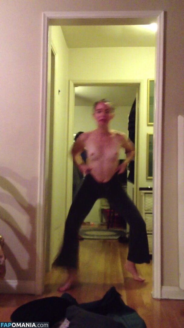 Alexa Nikolas Nu Photo fuitée #4