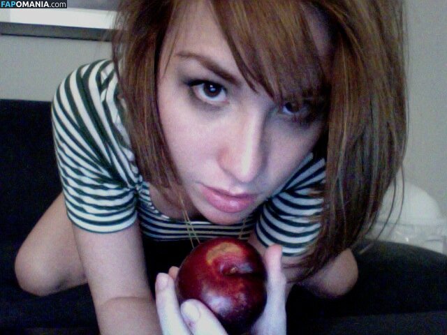 Allison Scagliotti Nu Photo fuitée #6