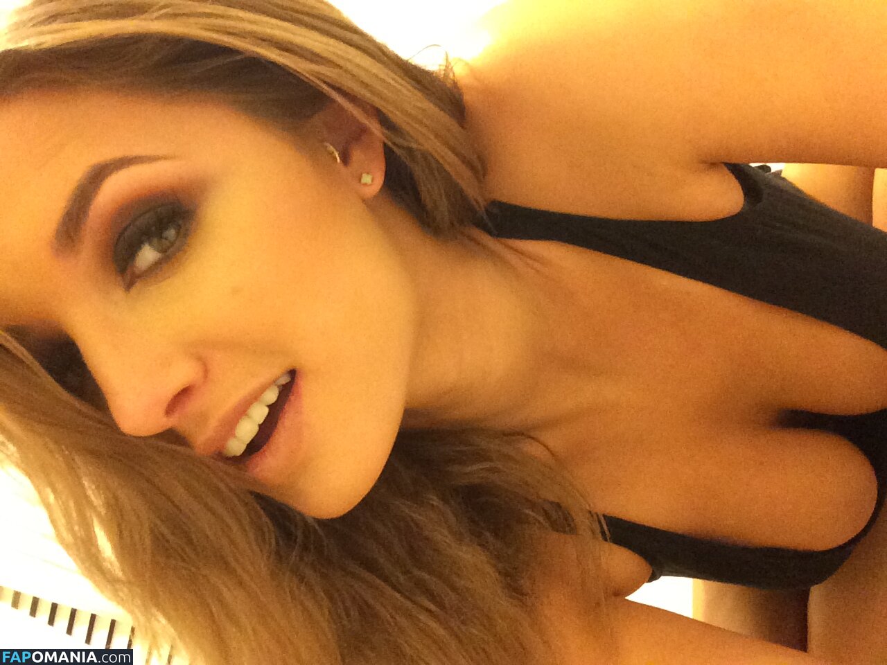 Alyssa Arce Nu Photo fuitée #71