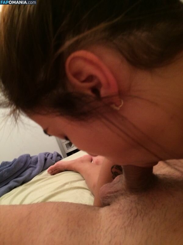 Alyssa Arce Nu Photo fuitée #181