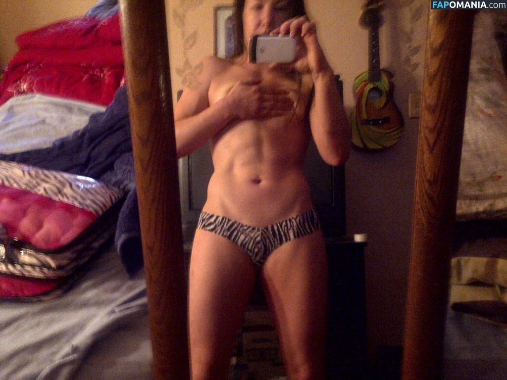 Angela Magana Nu Photo fuitée #17
