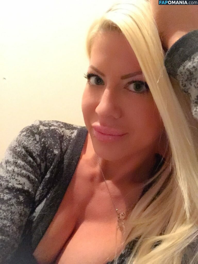 Angelina Love Nu Photo fuitée #59