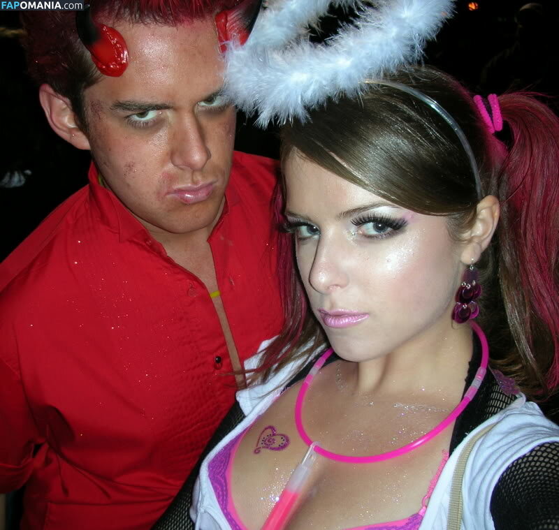 Anna Kendrick Nu Photo fuitée #54