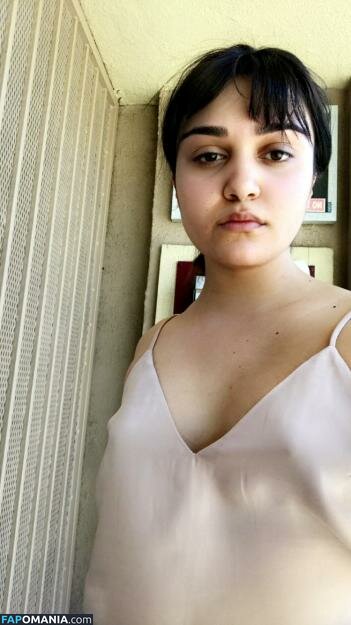 Ariela Barer Nu Photo fuitée #4