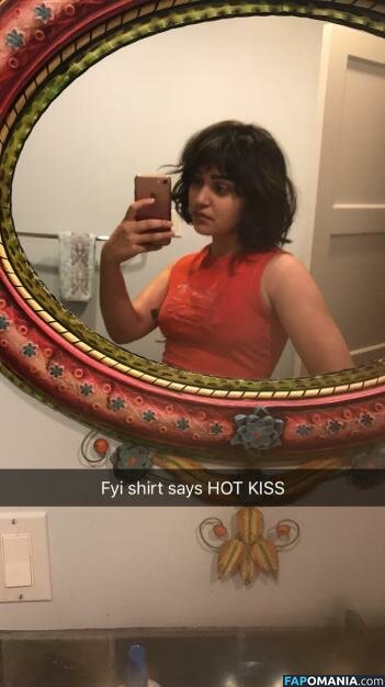Ariela Barer Nu Photo fuitée #20