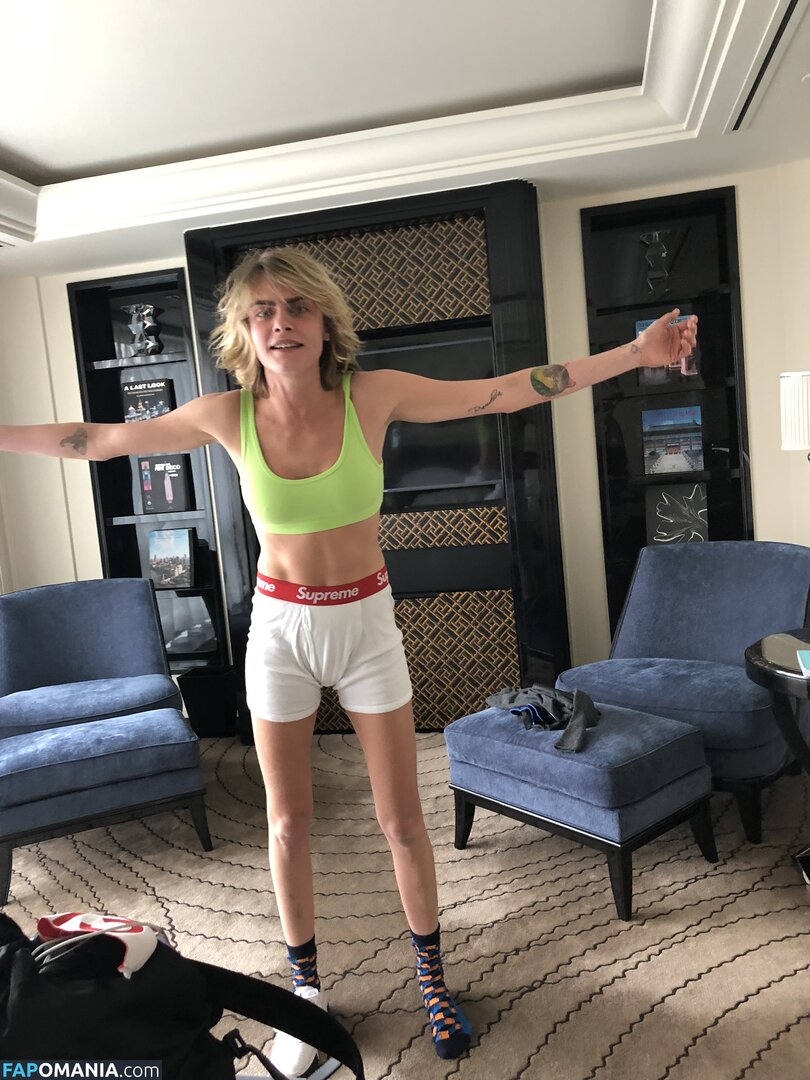 Ashley Benson And Cara Delevingne Nu Photo fuitée #57