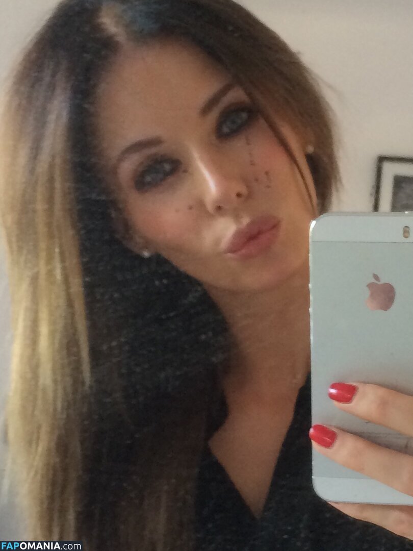 Ashley Mulheron Nu Photo fuitée #1