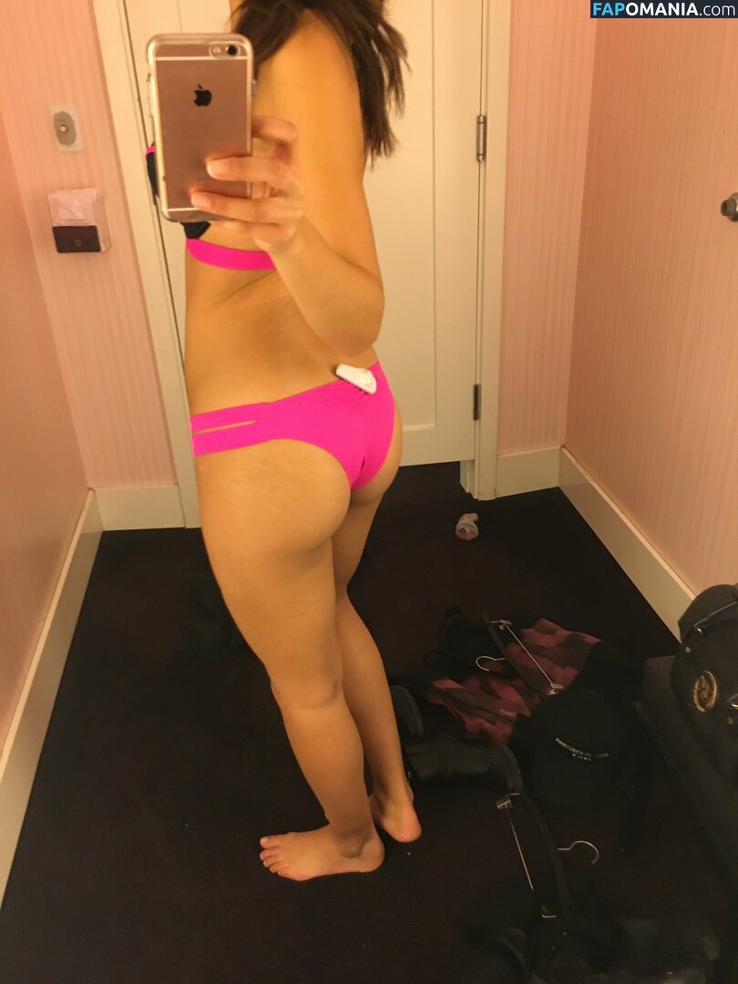 Aubrey Cleland Nu Photo fuitée #5