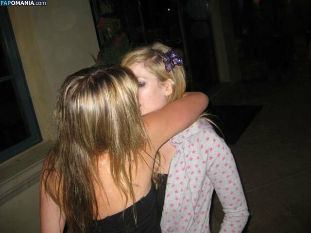 Avril Lavigne Nu Photo fuitée #29