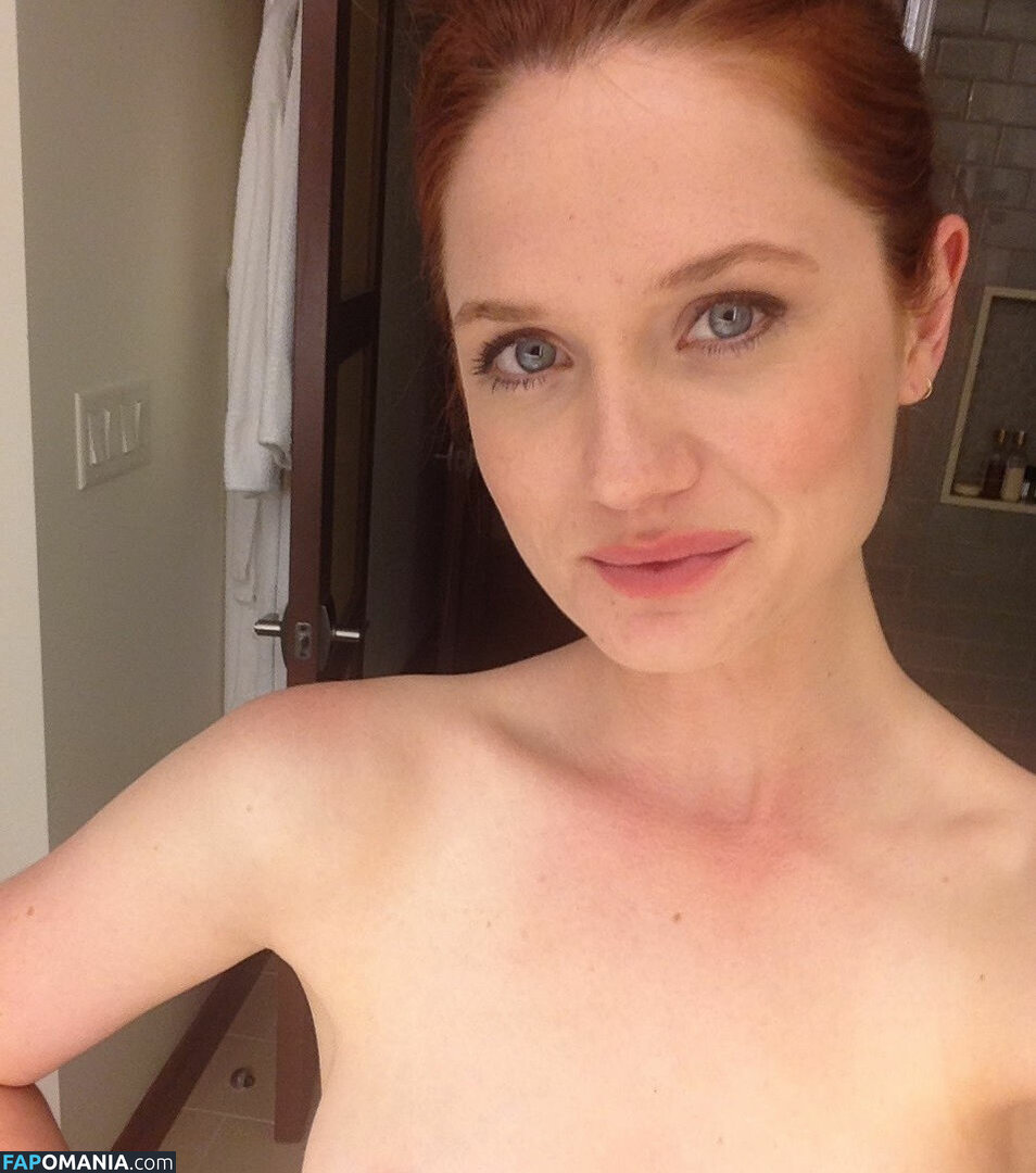 Bonnie Wright Nu Photo fuitée #2