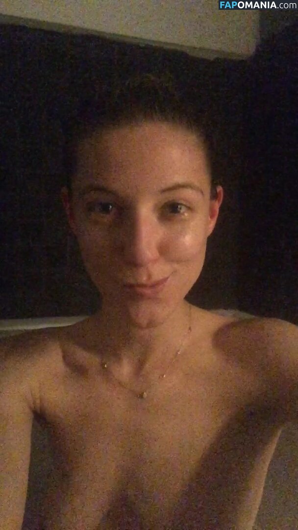 Caitlin Gerard Nu Photo fuitée #12