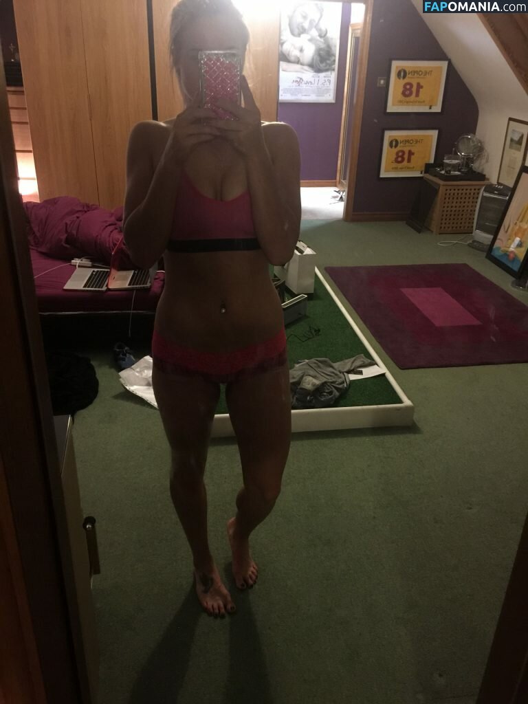 Carly Booth Nu Photo fuitée #11