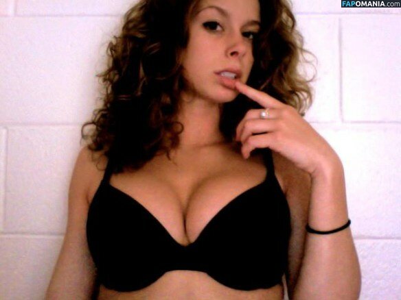 Carly Simmons Nu Photo fuitée #15