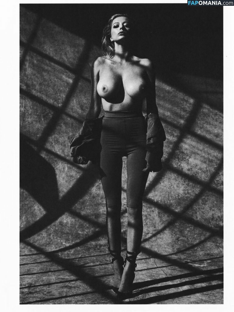Caroline Vreeland Nu Photo fuitée #5