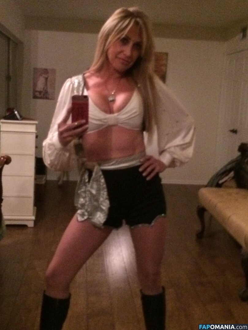 Carrie Michalka Nu Photo fuitée #99