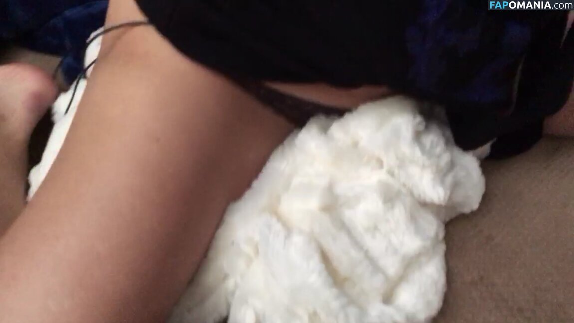 Catherine Bell Nu Photo fuitée #6