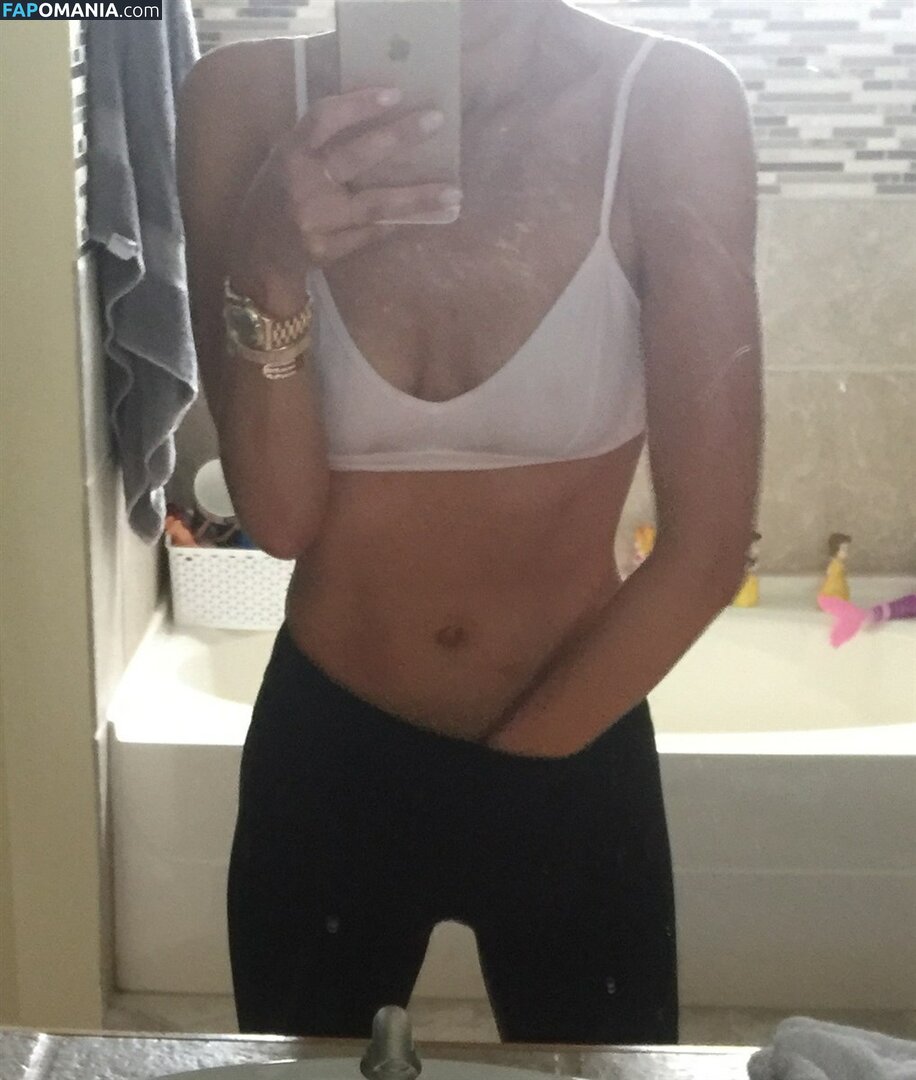 Charissa Thompson Nu Photo fuitée #34