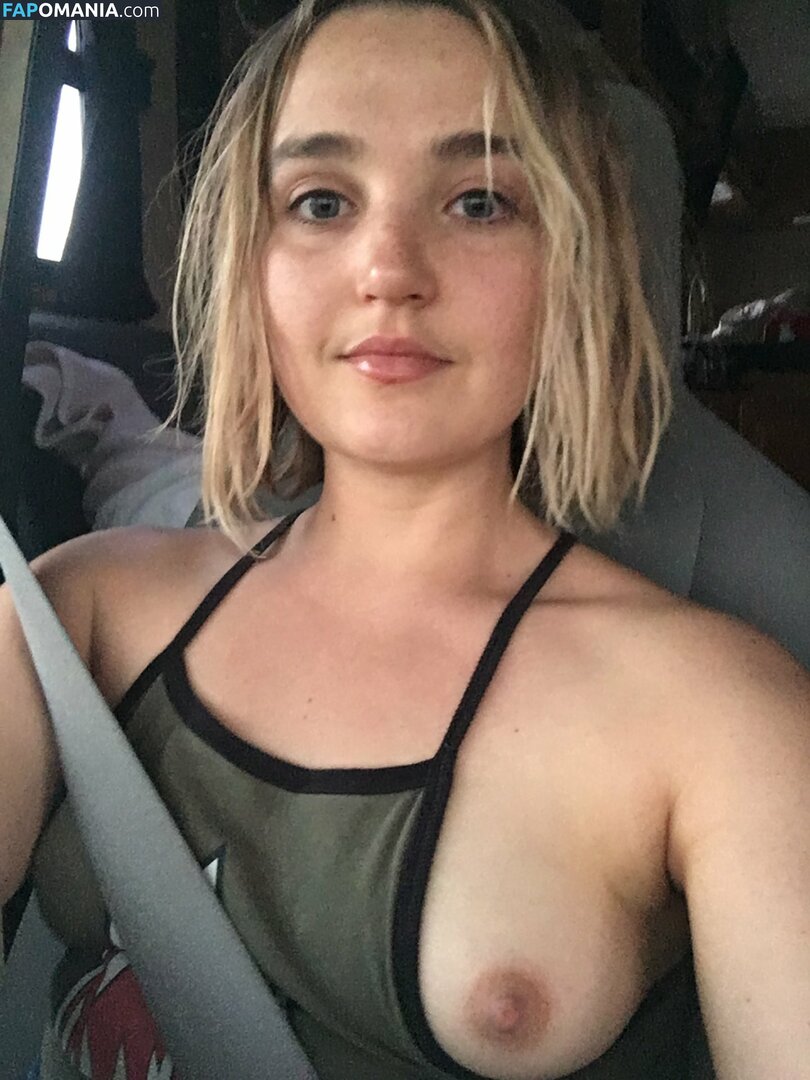 Chloe Fineman Nu Photo fuitée #7