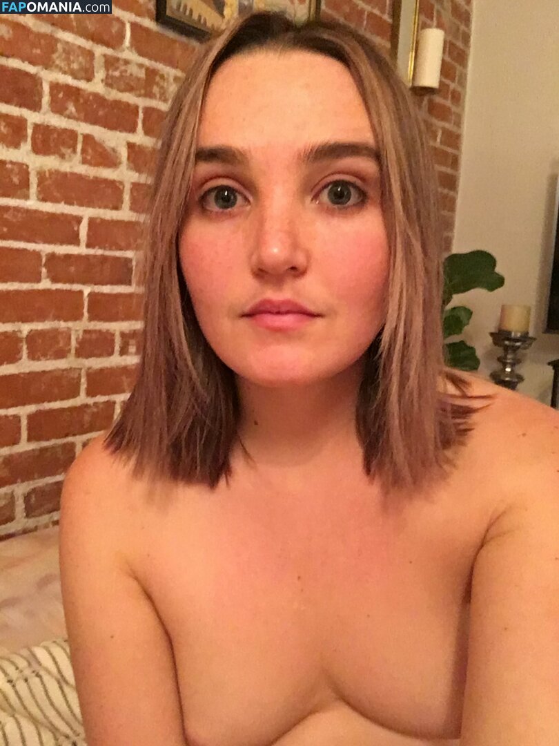 Chloe Fineman Nu Photo fuitée #17