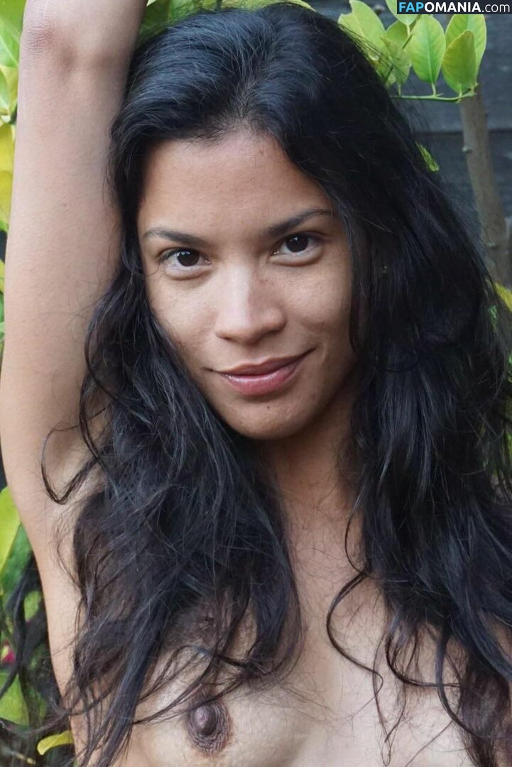 Danay Garcia Nu Photo fuitée #1