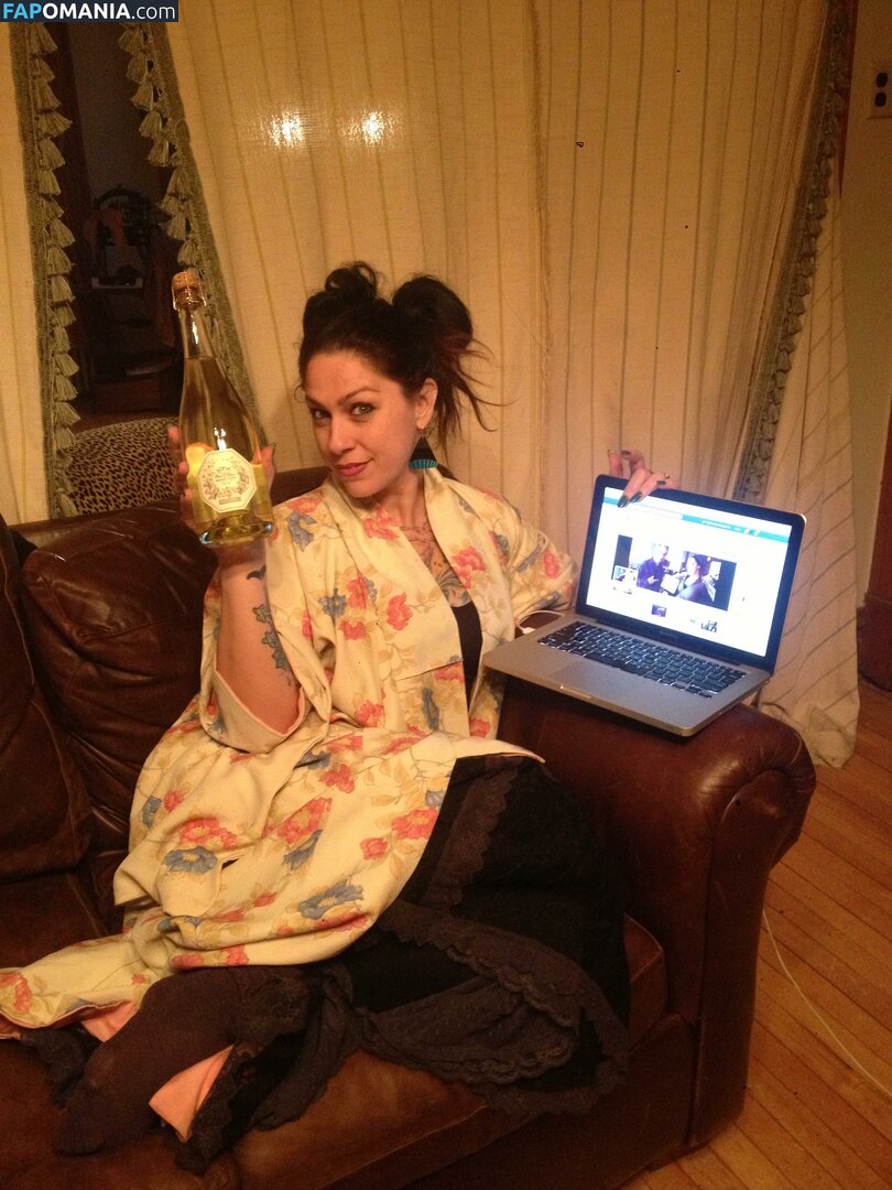 Danielle Colby Nu Photo fuitée #25