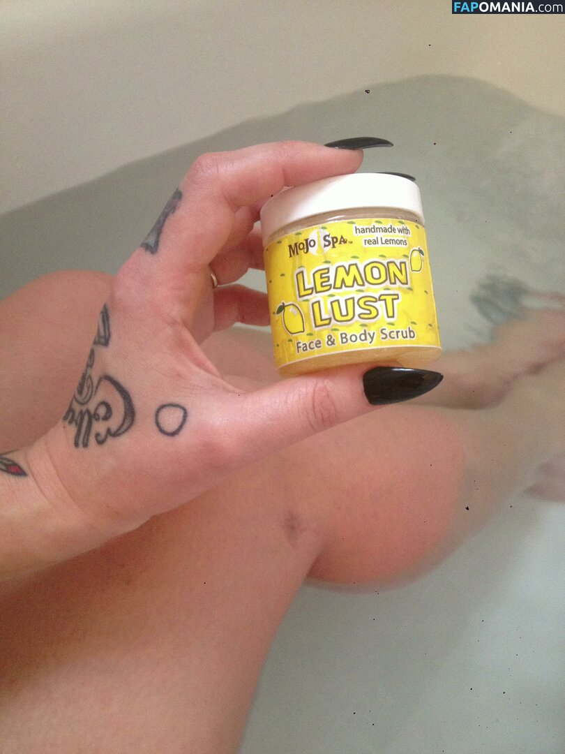 Danielle Colby Nu Photo fuitée #28