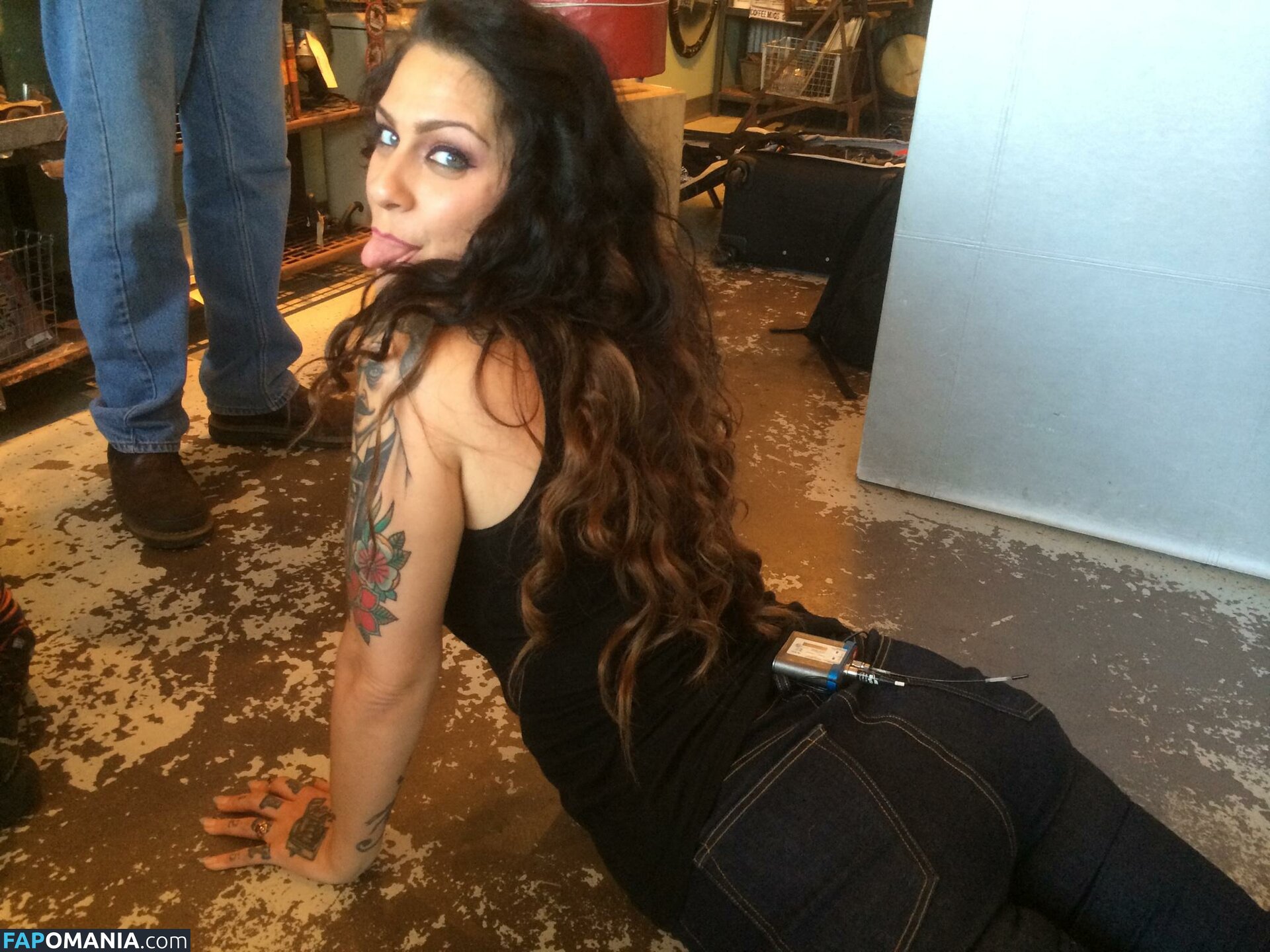 Danielle Colby Nu Photo fuitée #41