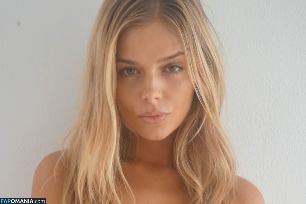 Danielle Knudson Nu Photo fuitée #202