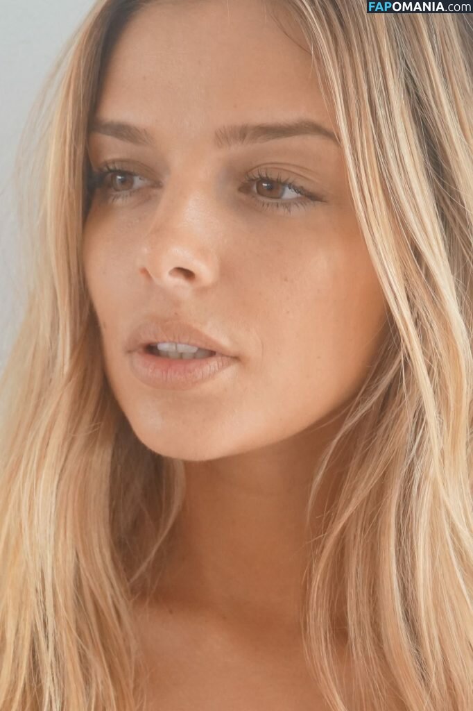 Danielle Knudson Nu Photo fuitée #252