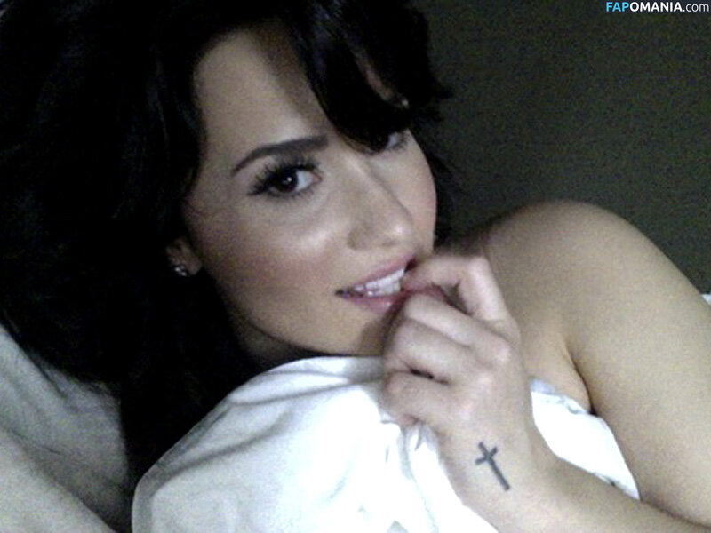 Demi Lovato Nu Photo fuitée #4
