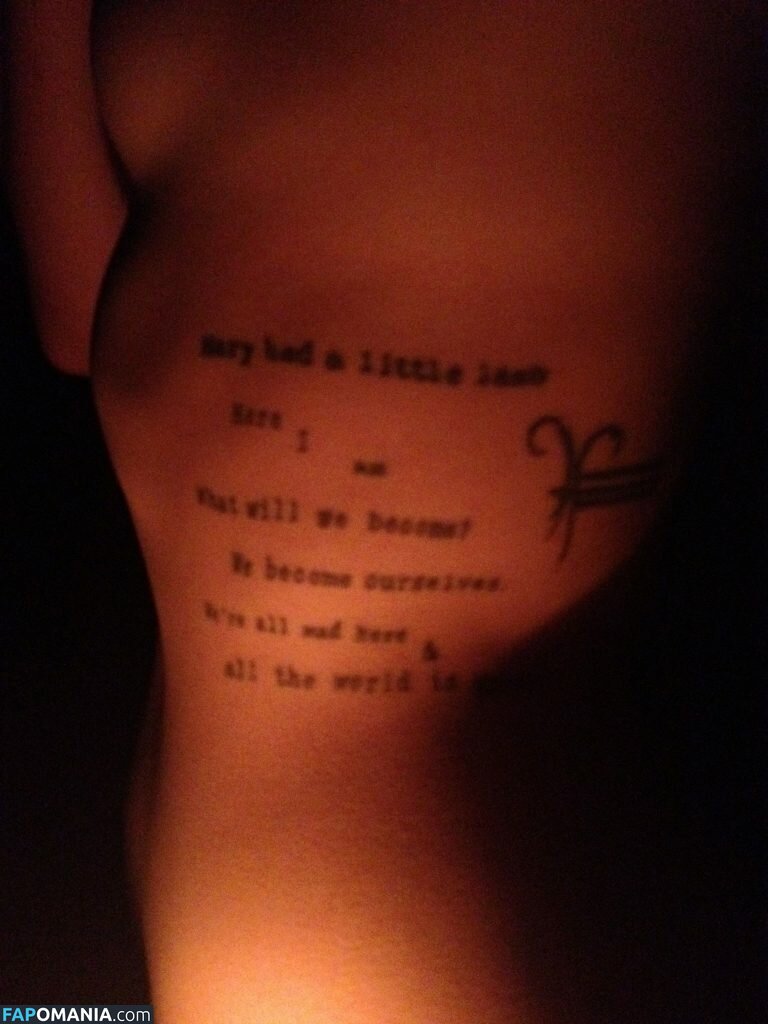 Dianna Agron Nu Photo fuitée #1