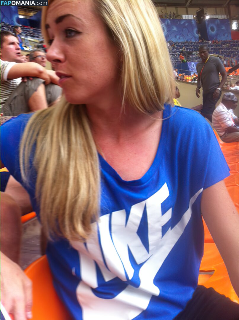Eilish McColgan Nu Photo fuitée #1