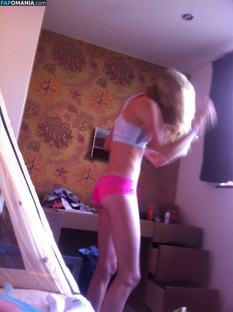 Eilish McColgan Nu Photo fuitée #6