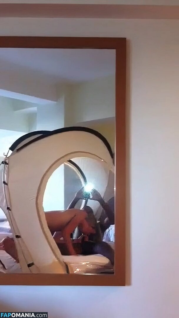 Eilish McColgan Nu Photo fuitée #19