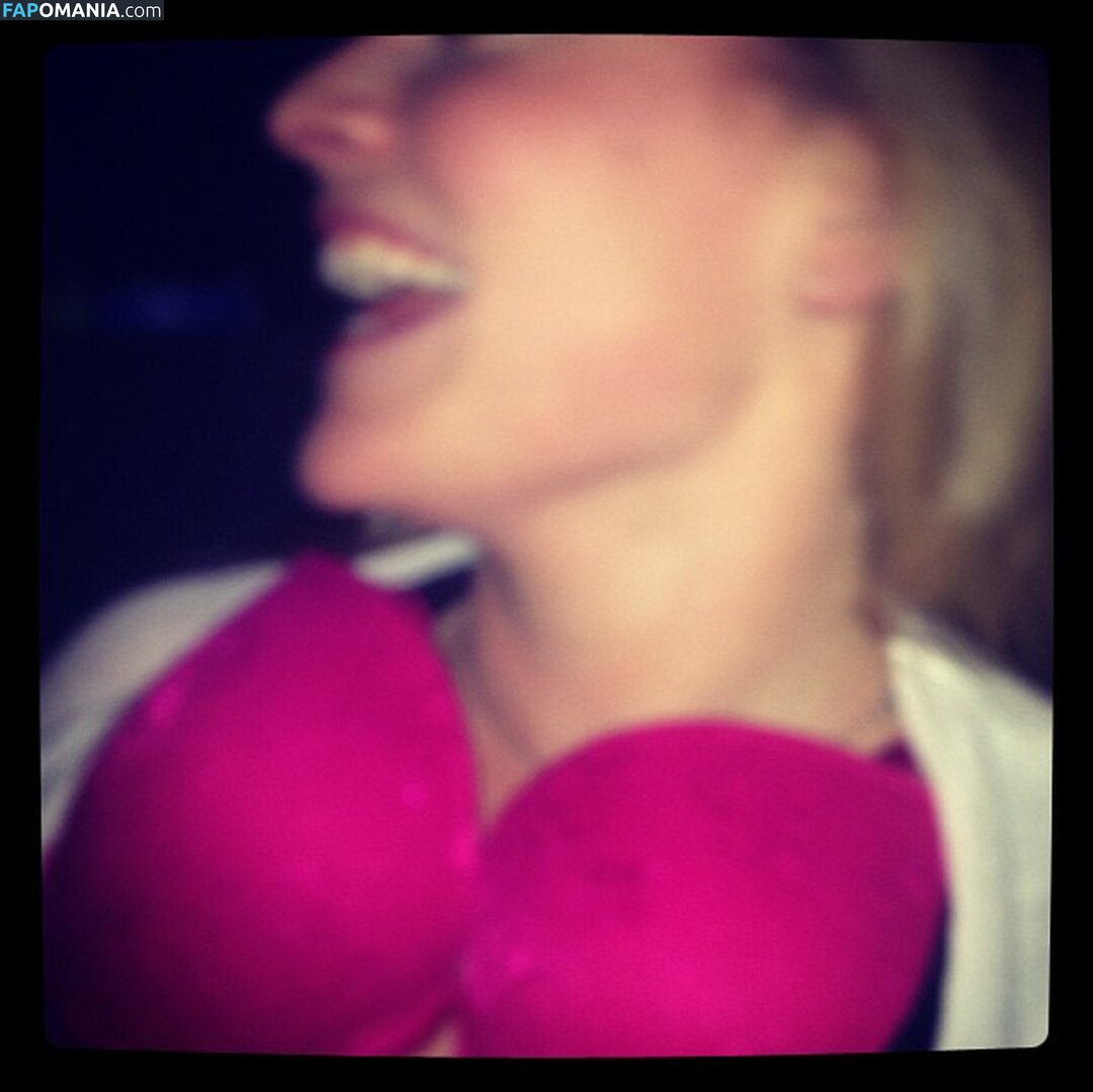 Elise Thorsnes Nu Photo fuitée #18