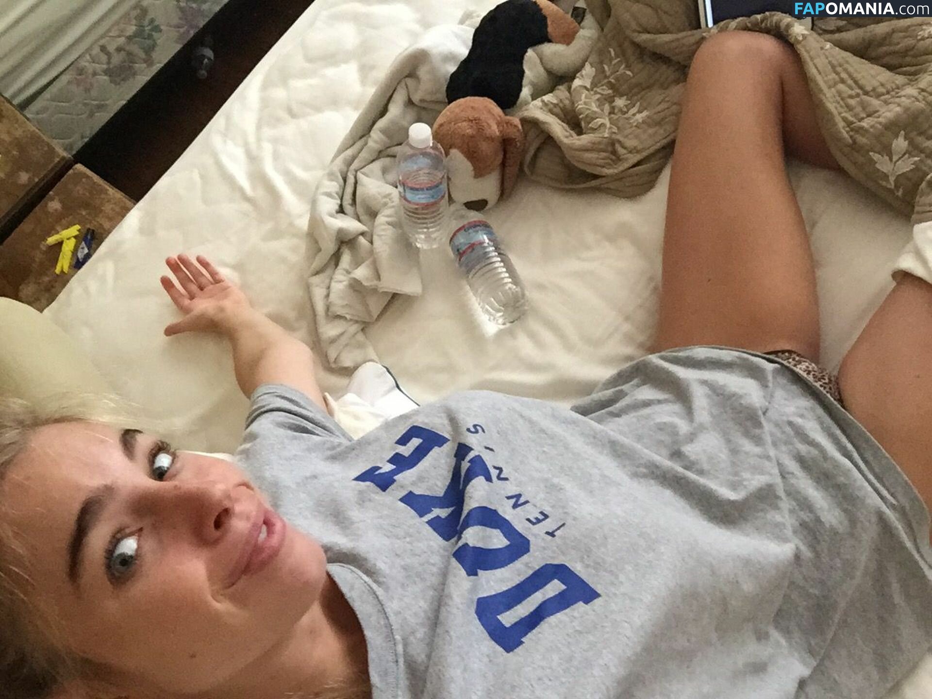 Elizabeth Turner Nu Photo fuitée #29