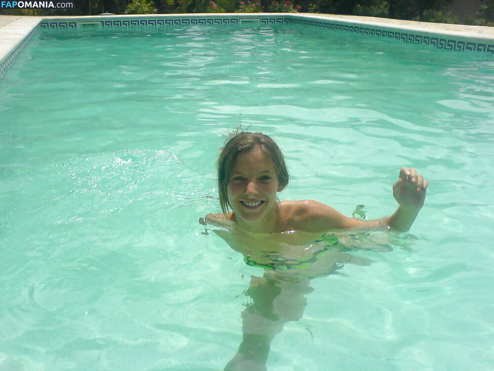 Elodie Varlet Nu Photo fuitée #11