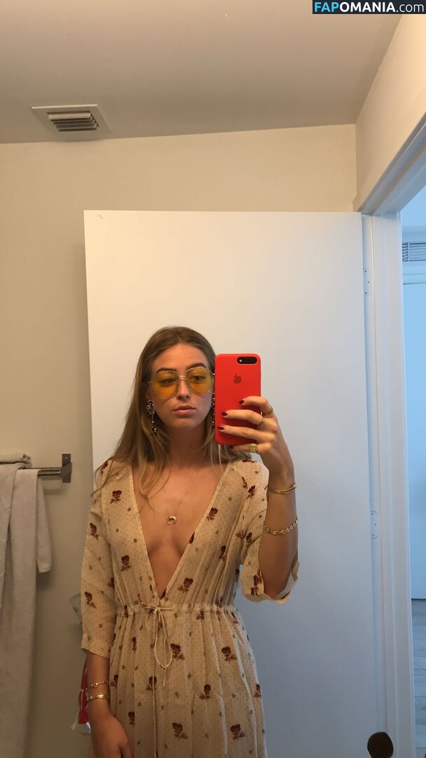 Emili Sindlev Nu Photo fuitée #12