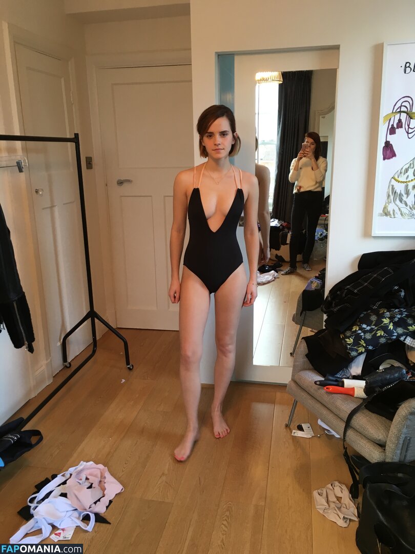 Emma Watson Nu Photo fuitée #46