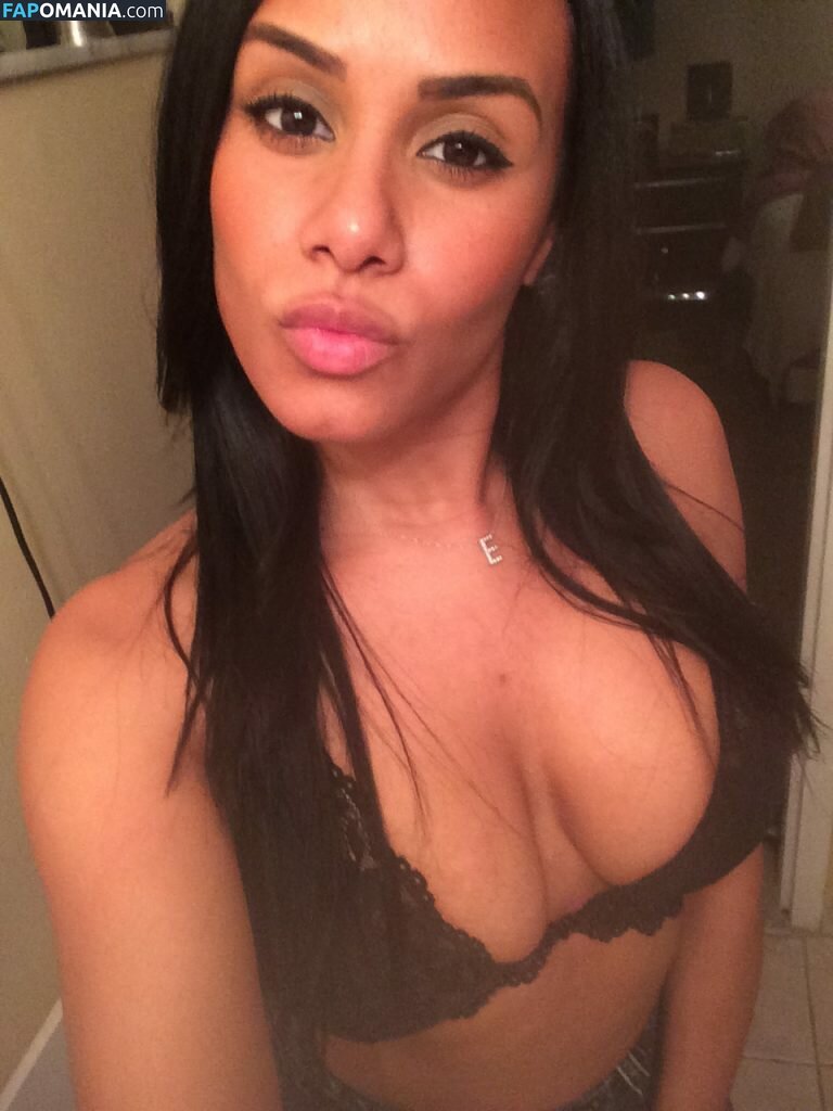 Emmaly Lugo Nu Photo fuitée #7