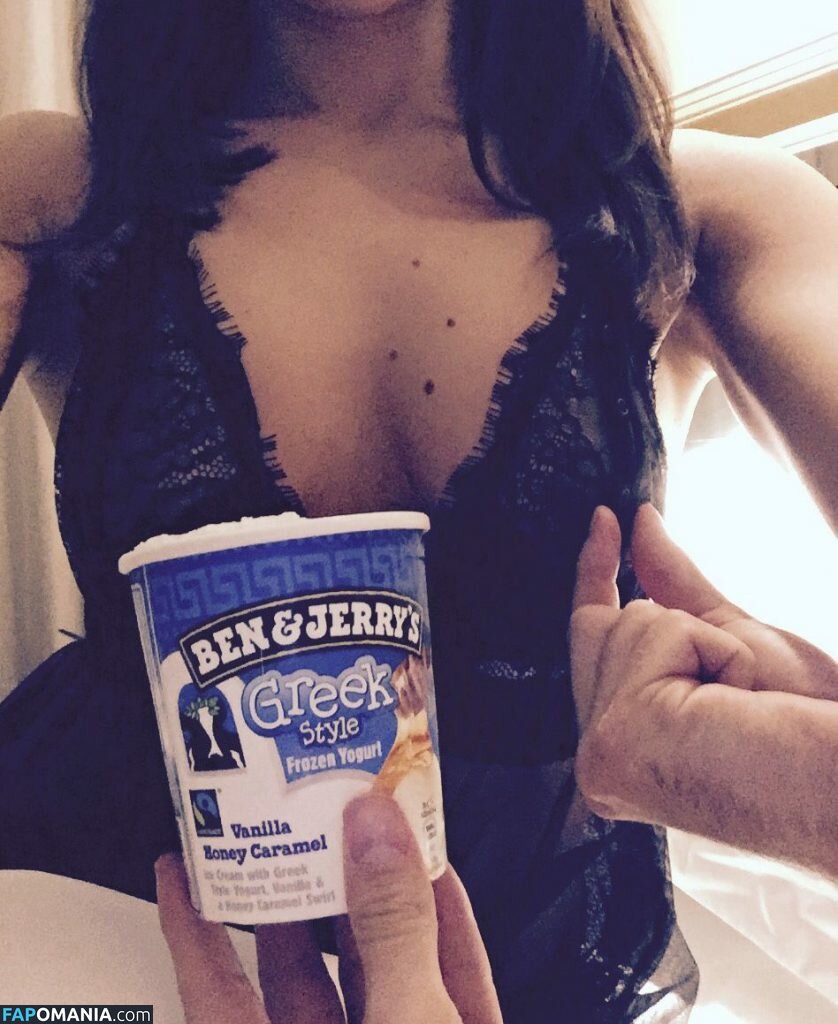 Faye Brookes Nu Photo fuitée #12