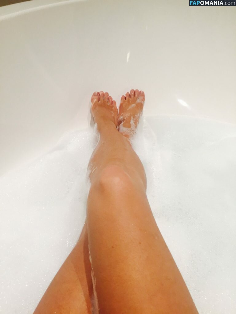 Faye Brookes Nu Photo fuitée #25