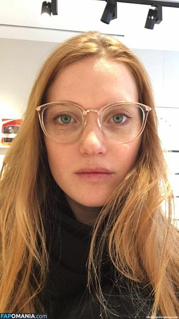 Fleur Geffrier Nu Photo fuitée #19