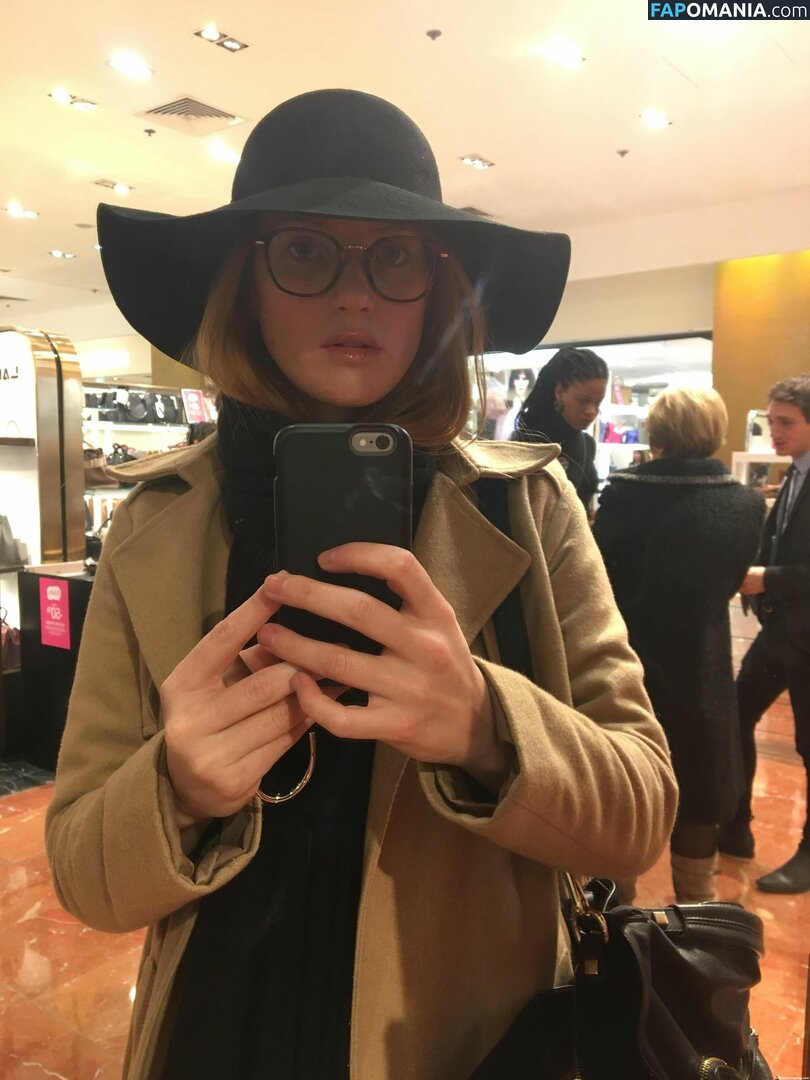 Fleur Geffrier Nu Photo fuitée #34