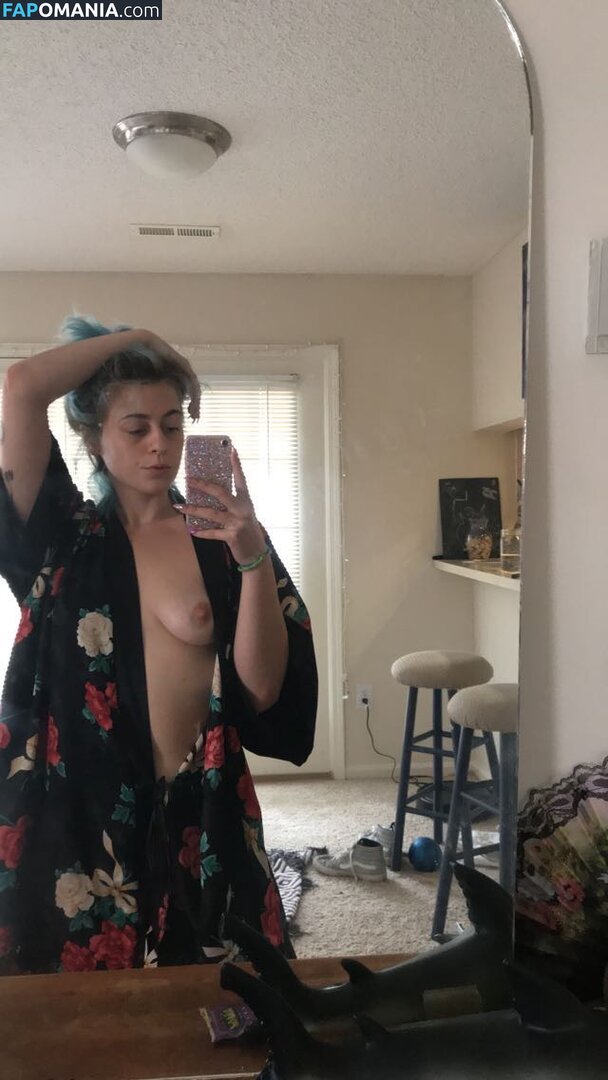Hannah Schewel Nu Photo fuitée #27