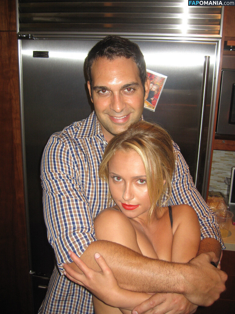 Hayden Panettiere Nu Photo fuitée #10